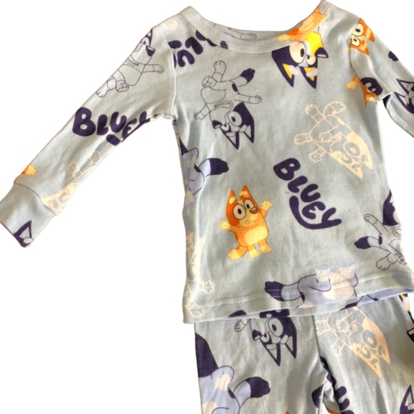 BLUEY 2-Piece Snug Fit Pajama Set Size 12 Months - Picture 5 of 8